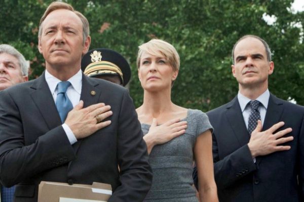 Nuevo poster y trailer de la segunda temporada de House of Cards