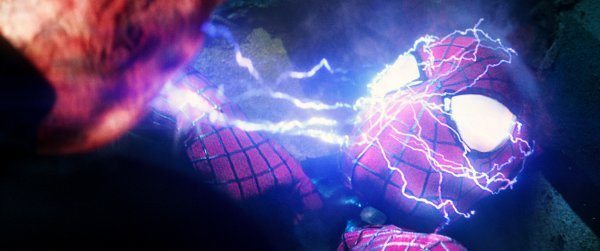 the-amazing-spider-man-2-andrew-garfield-shocked