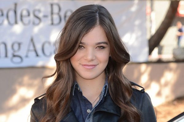 Hailee Steinfield (True Grit) se une a Pitch Perfect 2