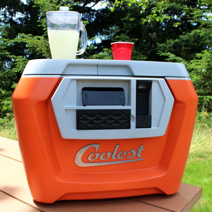 Coolest cooler, la neverita definitiva para “outdoors”