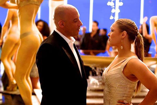 Vin Diesel y Ronda Rousey en Fast and Furious 7