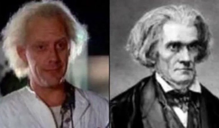Christopher Lloyd y John C. Calhoun