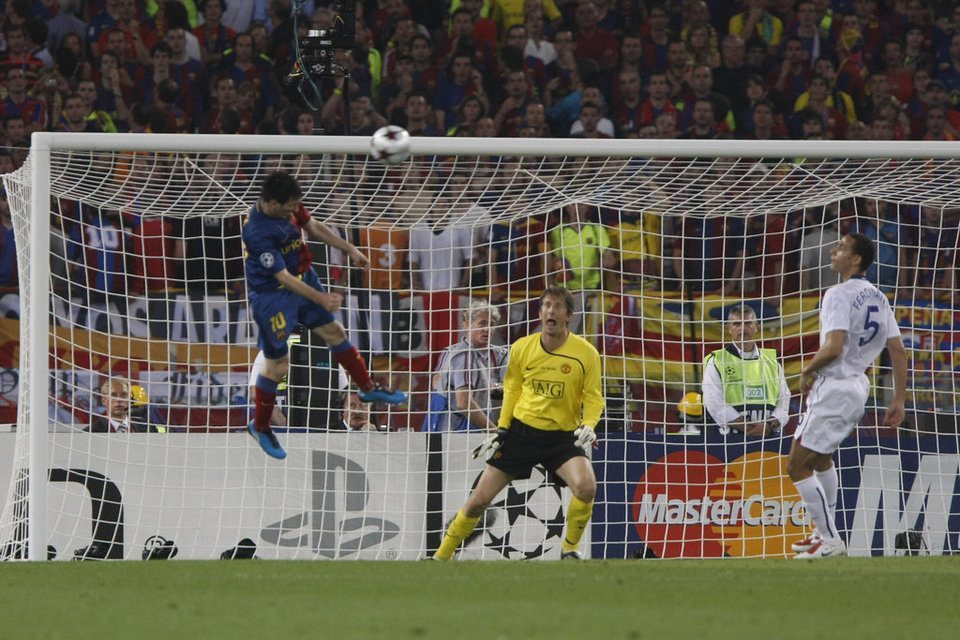 Estadio Olímpico de Roma. Messi conecta el 2-0, batiendo a Edwin Van Der Saar