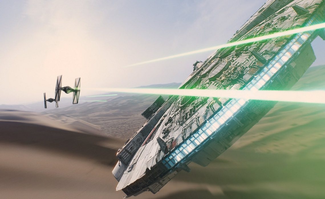 Vemos una nueva foto del Millennium Falcon en Star Wars: The Force Awakens