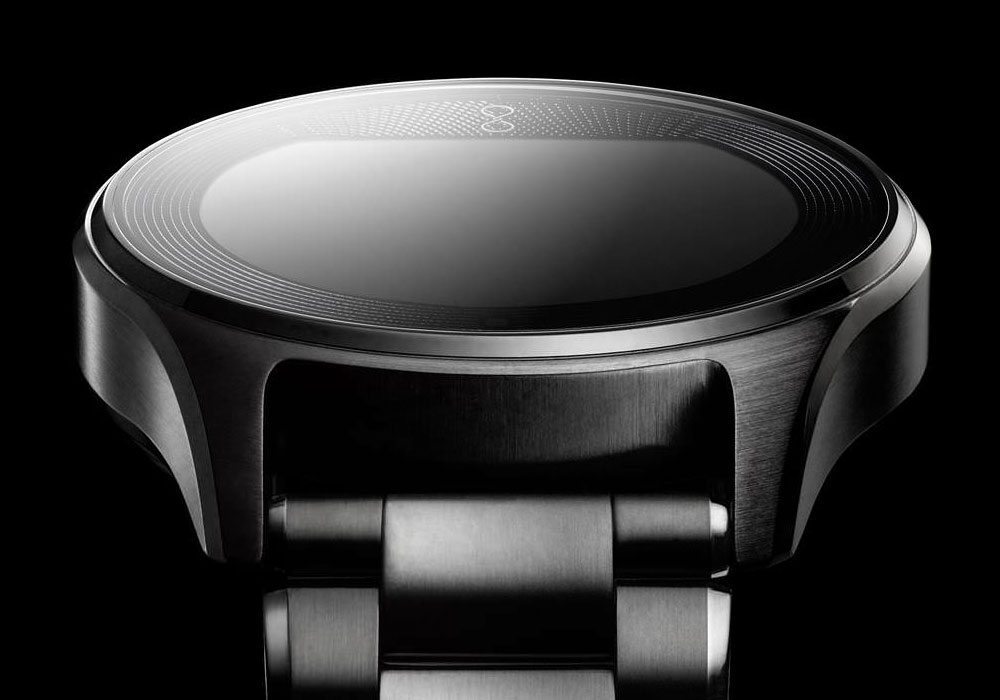 Olio Model 1 smartwatch