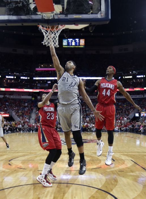 Tim Duncan y Anthony Davis 