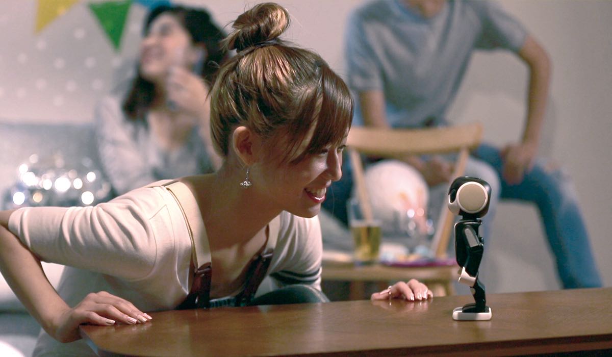 Sharp RoBoHoN - Teléfono robot