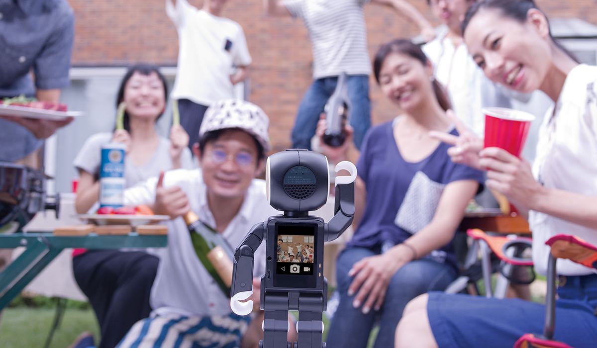 Sharp RoBoHoN - Teléfono robot