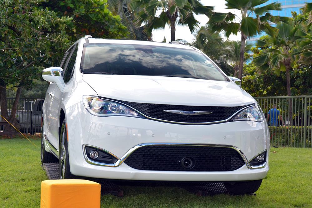 Chrysler Pacifica 2017