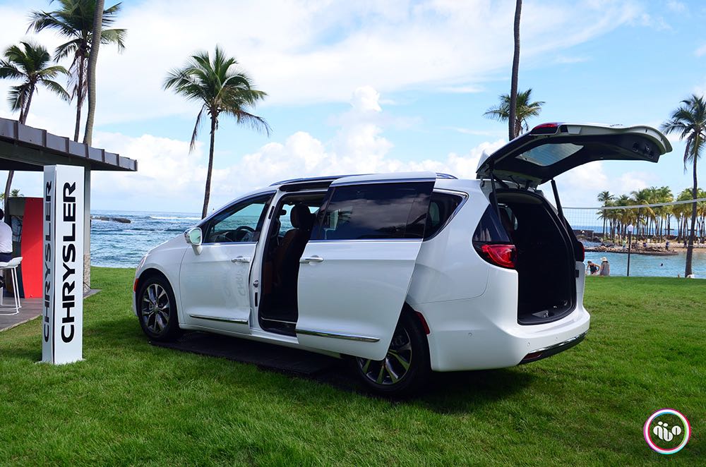 Chrysler Pacifica 2017